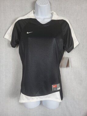 Nike Dri-Fit Shirt Women (S) Logo, NWT Black & White Sporty workout Comfy relax